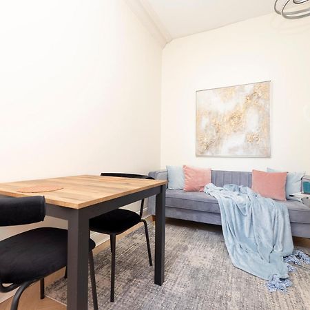 דירות אדינבורו Joivy Modern Flat In City Centre - For Up To 3 Guests מראה חיצוני תמונה