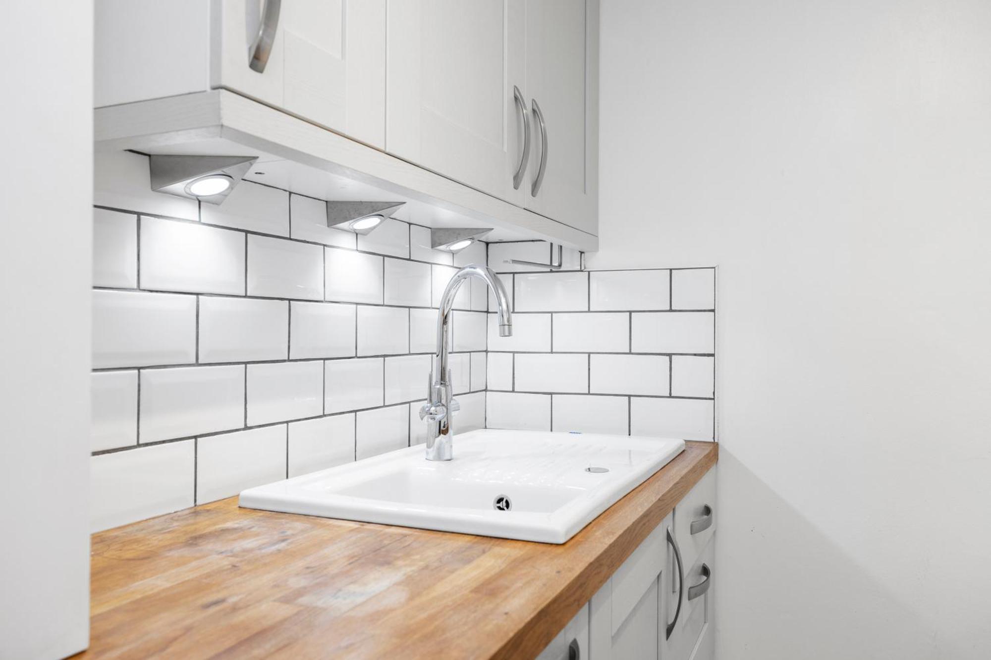 דירות אדינבורו Joivy Modern Flat In City Centre - For Up To 3 Guests מראה חיצוני תמונה