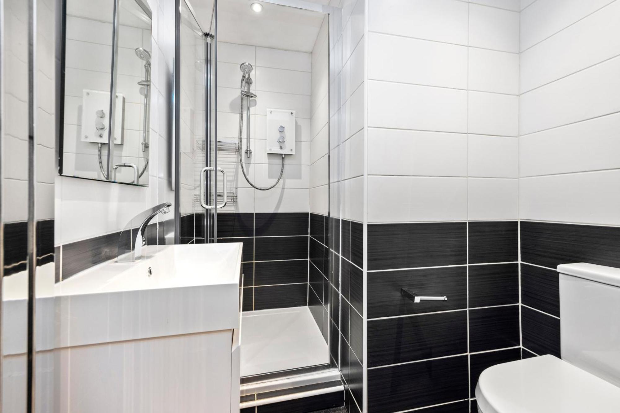 דירות אדינבורו Joivy Modern Flat In City Centre - For Up To 3 Guests מראה חיצוני תמונה