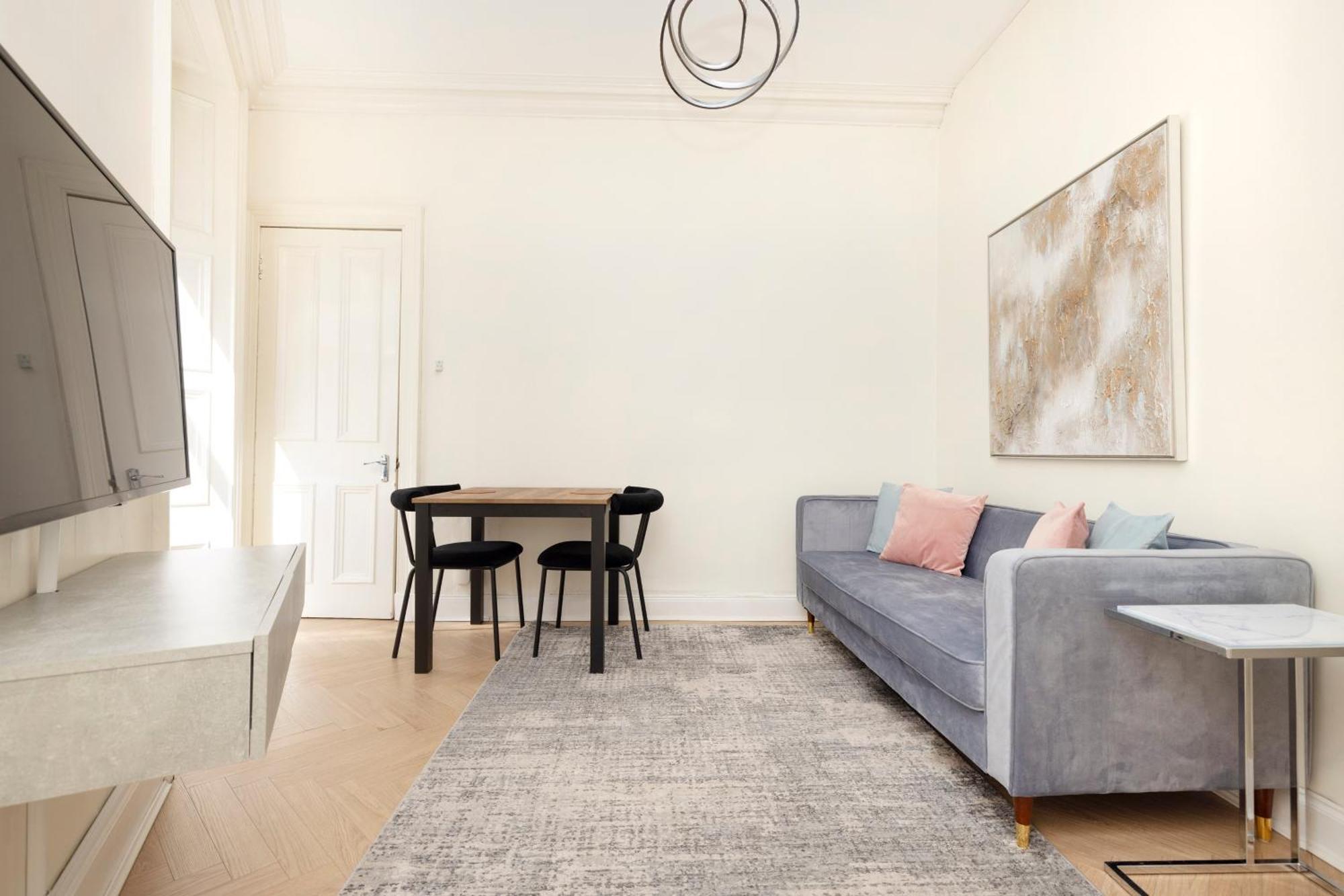 דירות אדינבורו Joivy Modern Flat In City Centre - For Up To 3 Guests מראה חיצוני תמונה